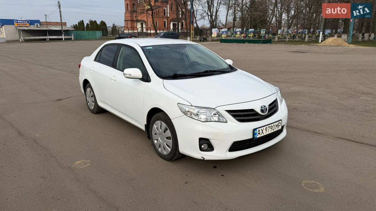 2012 Toyota Corolla - мініатюра 8