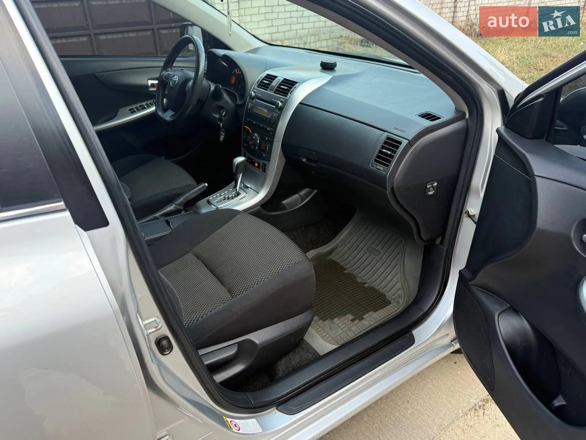2012 Toyota Corolla - мініатюра 22
