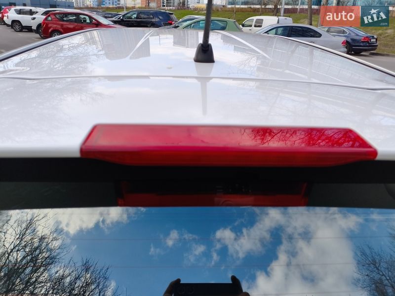 Універсал Toyota Corolla 2017 в Києві