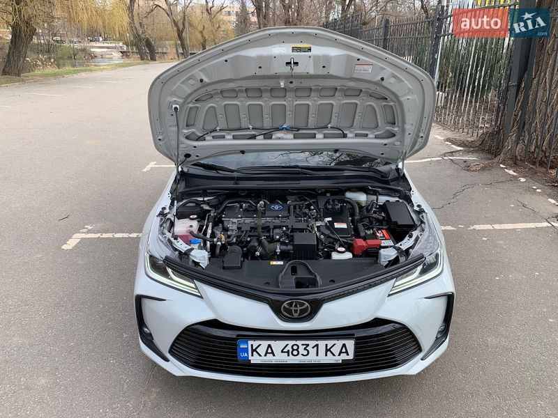 Седан Toyota Corolla 2021 в Кривом Роге