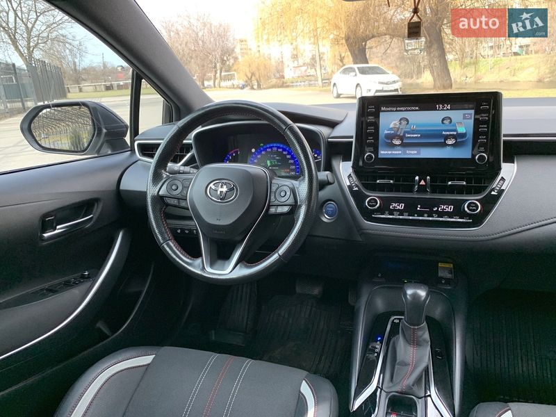 Седан Toyota Corolla 2021 в Кривом Роге