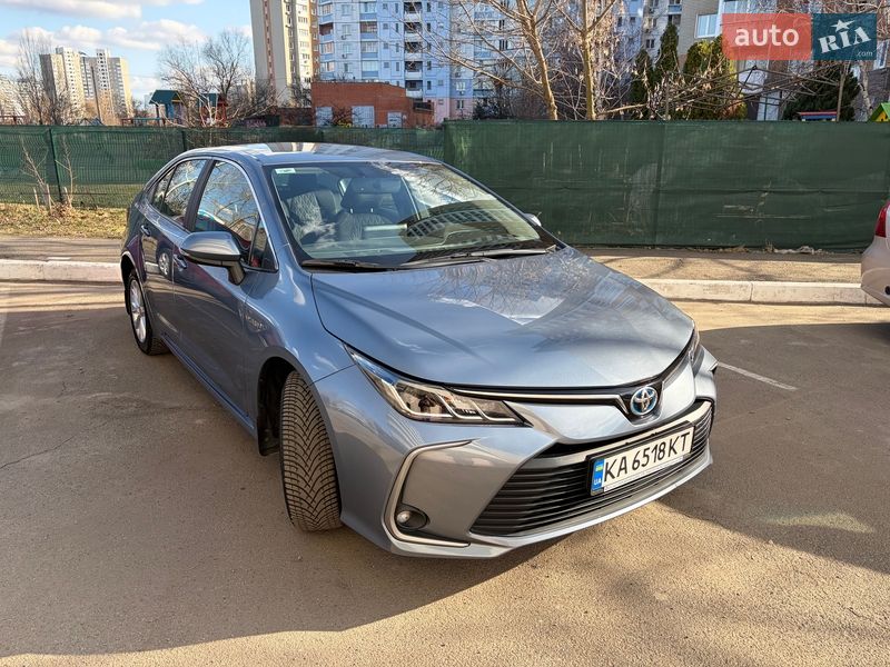 Седан Toyota Corolla 2021 в Києві