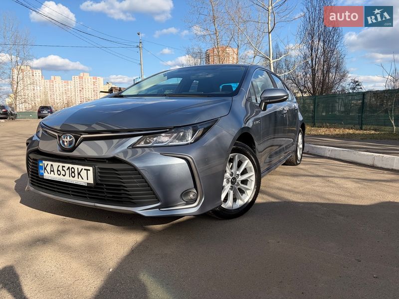 Седан Toyota Corolla 2021 в Києві