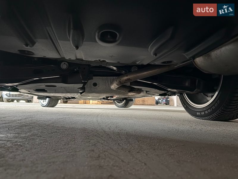 Седан Toyota Corolla 2021 в Києві