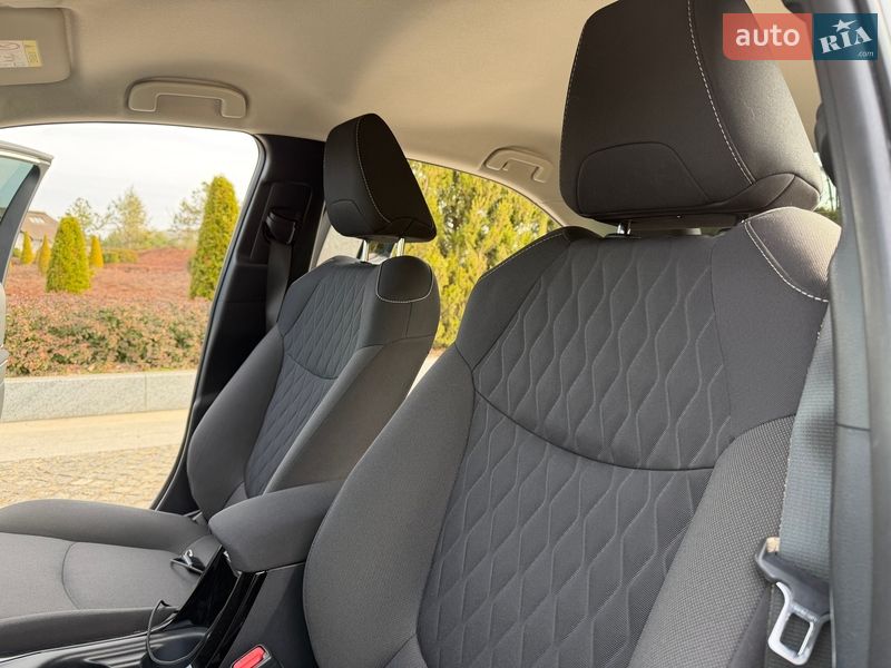 Седан Toyota Corolla 2019 в Днепре