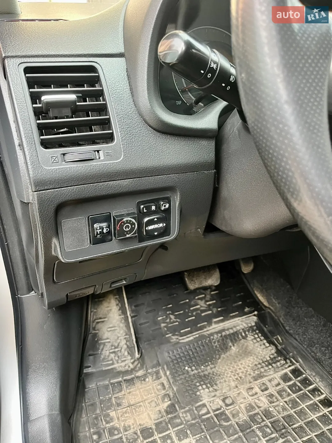 2011 Toyota Corolla - мініатюра 67
