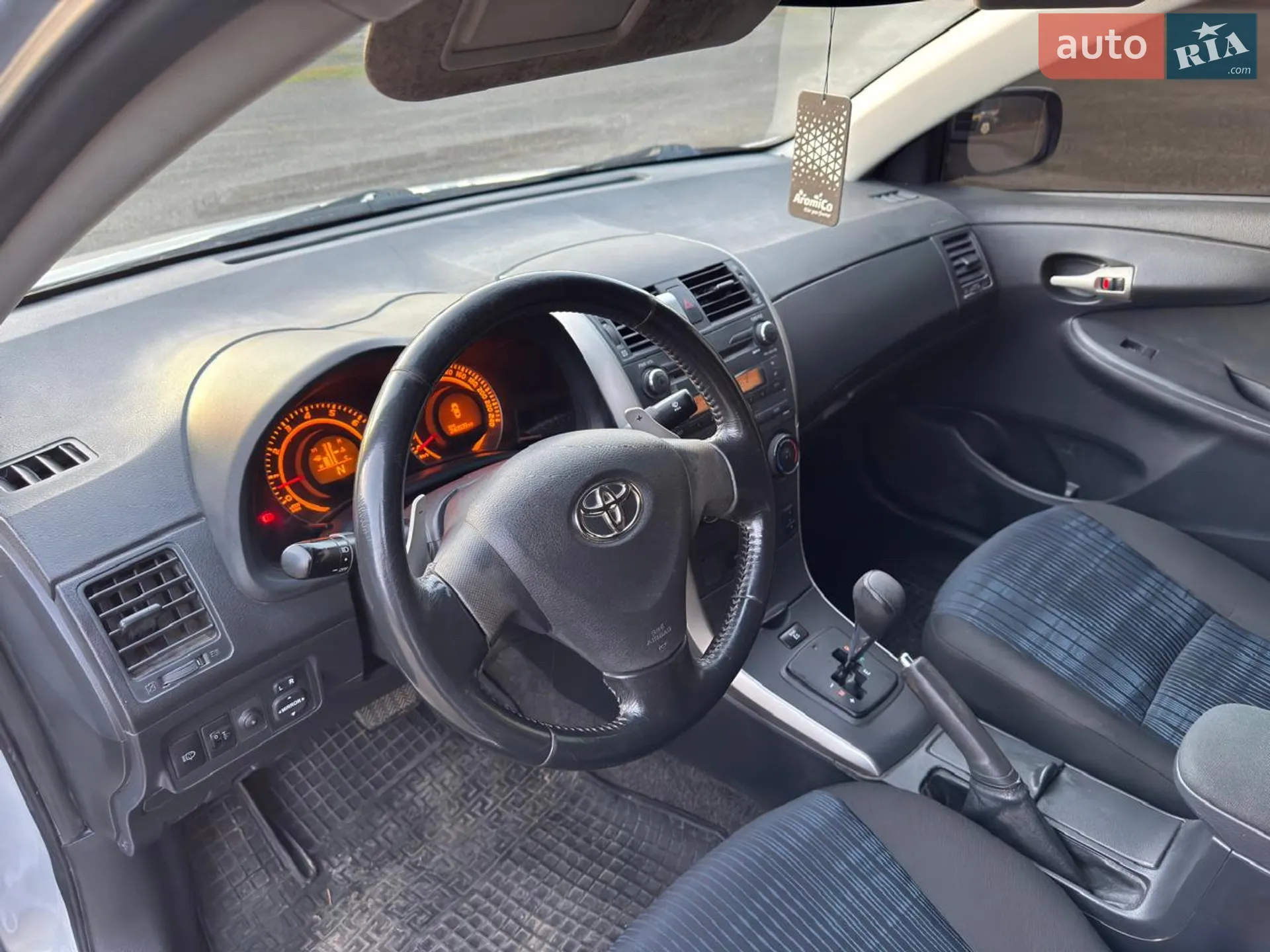 Toyota Corolla 2008 VIN JTNBV58E602023578 фото оголошення 10 з 14