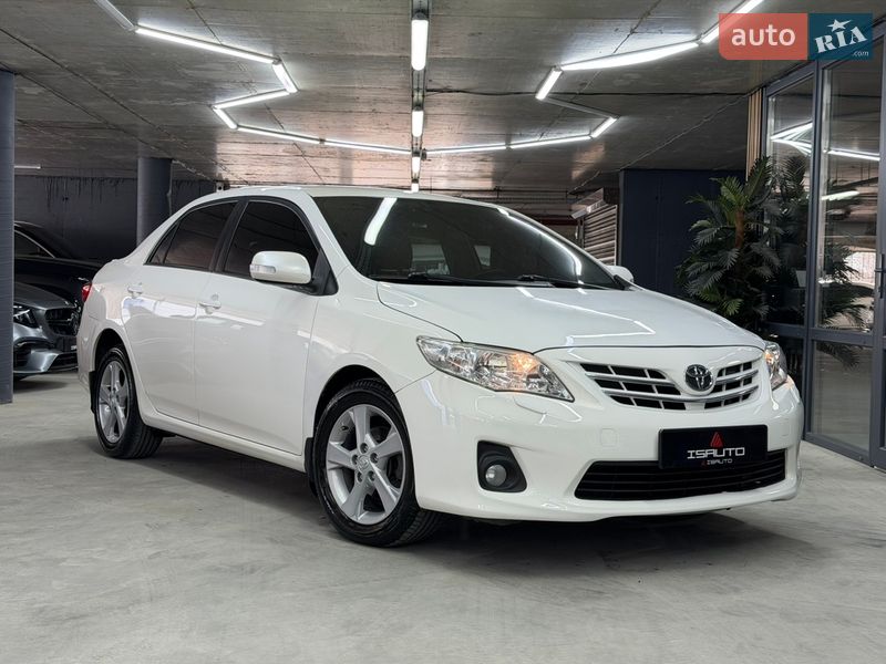 Седан Toyota Corolla 2013 в Одессе фото 2 Седан Toyota Corolla 2013 в Одессе