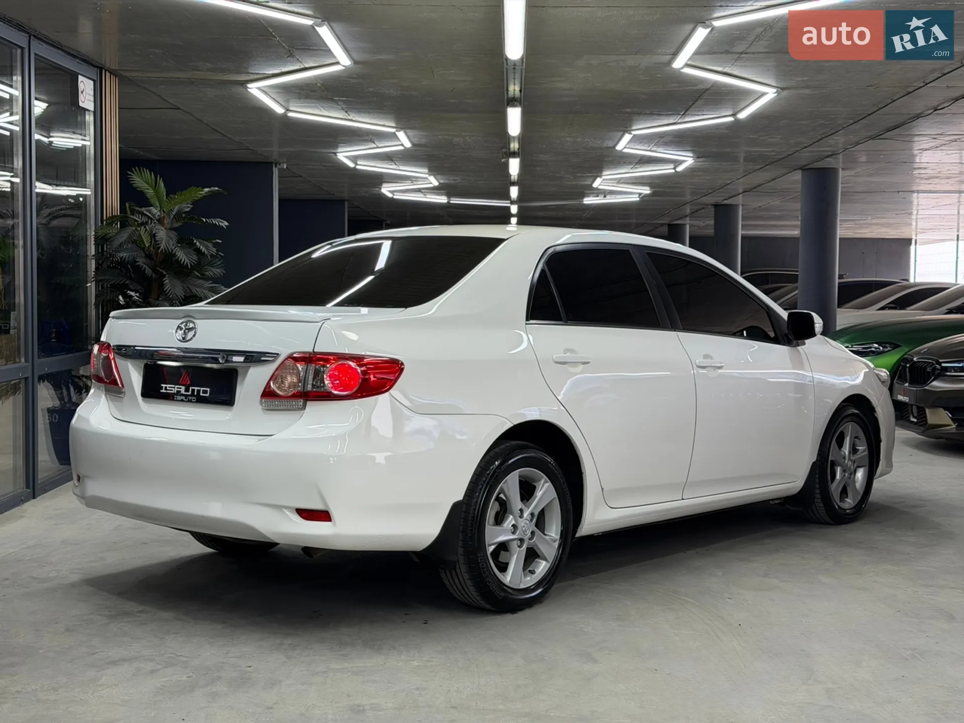 2013 Toyota Corolla - мініатюра 16
