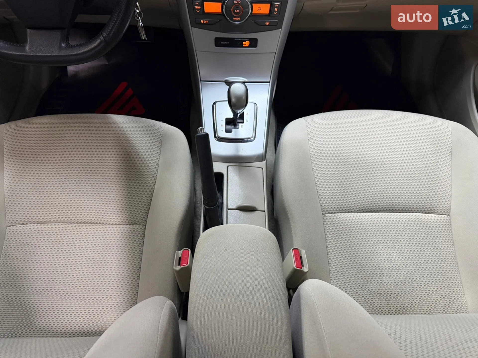 2013 Toyota Corolla - мініатюра 30