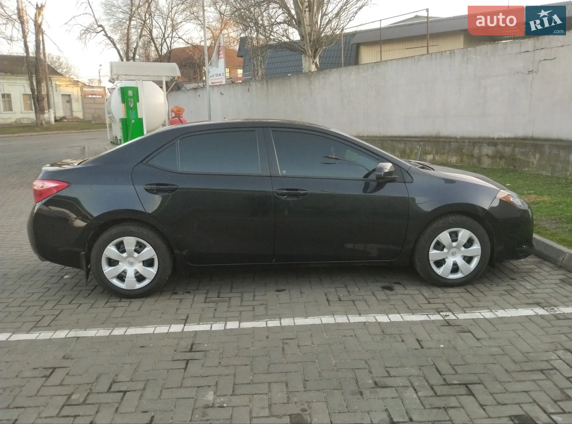2017 Toyota Corolla - мініатюра 4