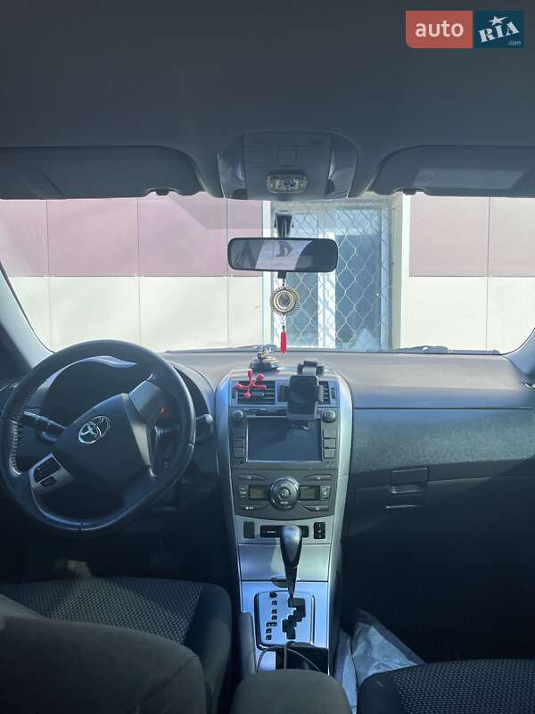 Седан Toyota Corolla 2010 в Одессе фото 3 Седан Toyota Corolla 2010 в Одессе