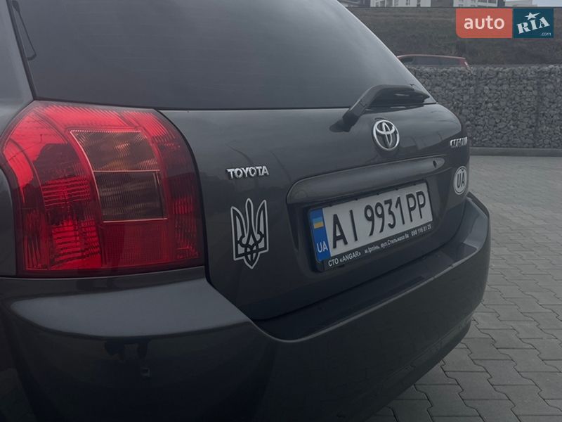 Хэтчбек Toyota Corolla 2003 в Киеве