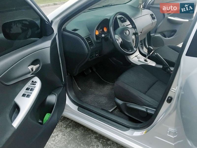 Седан Toyota Corolla 2007 в Одессе