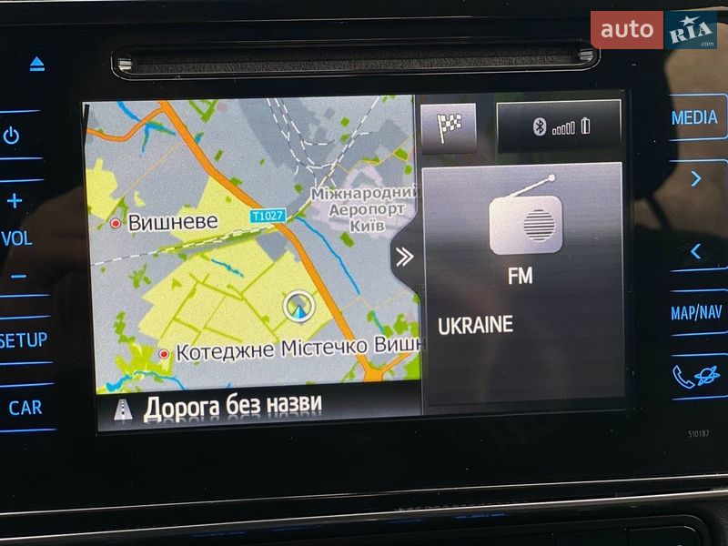 Седан Toyota Corolla 2017 в Киеве фото 34 Седан Toyota Corolla 2017 в Киеве