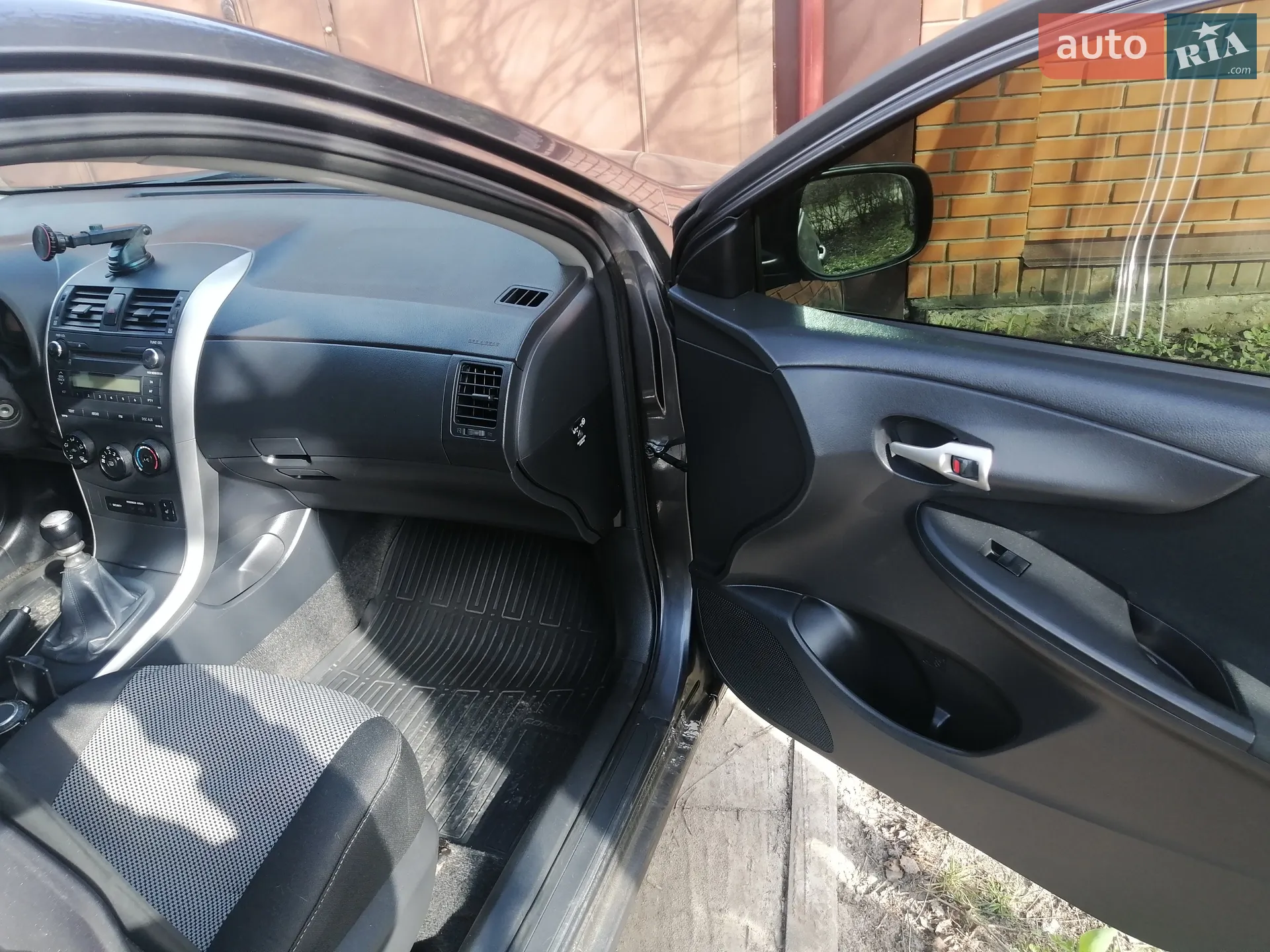 2011 Toyota Corolla - мініатюра 20