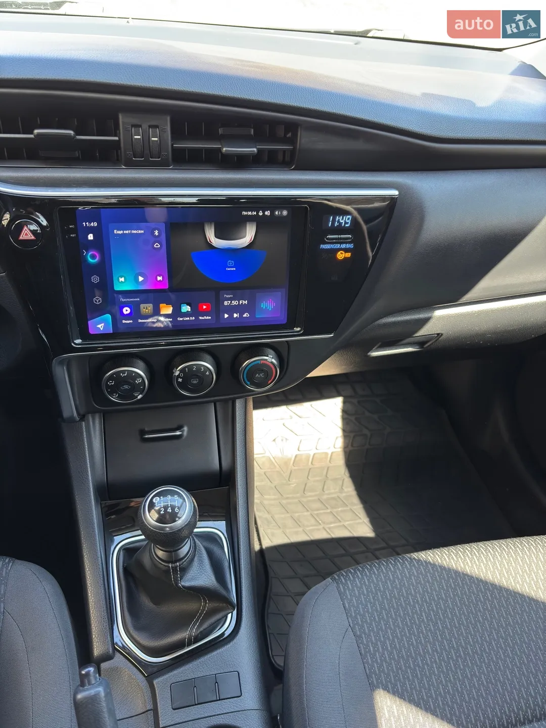 2017 Toyota Corolla - мініатюра 18