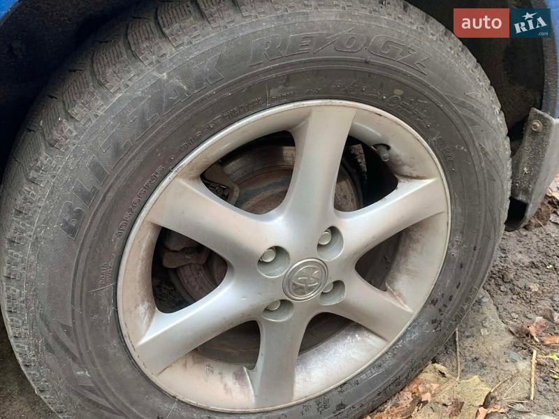 Хетчбек Toyota Corolla 2006 в Києві