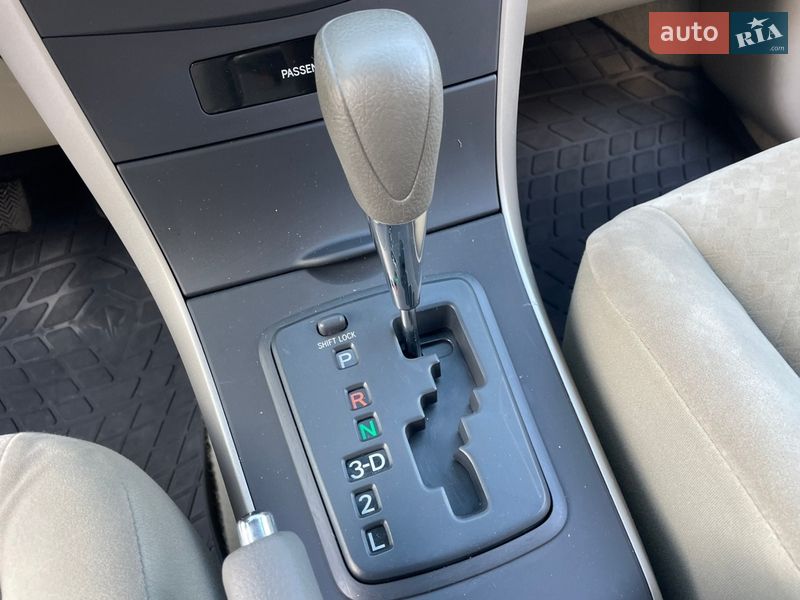 Седан Toyota Corolla 2008 в Киеве