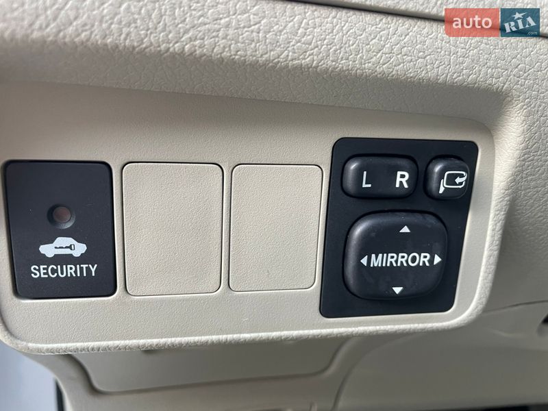 Седан Toyota Corolla 2008 в Киеве