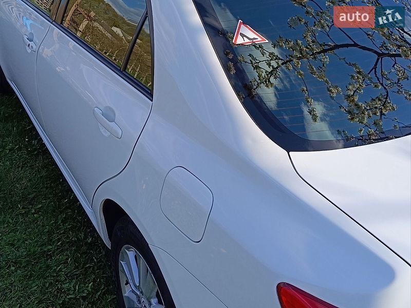 Седан Toyota Corolla 2008 в Тернополі