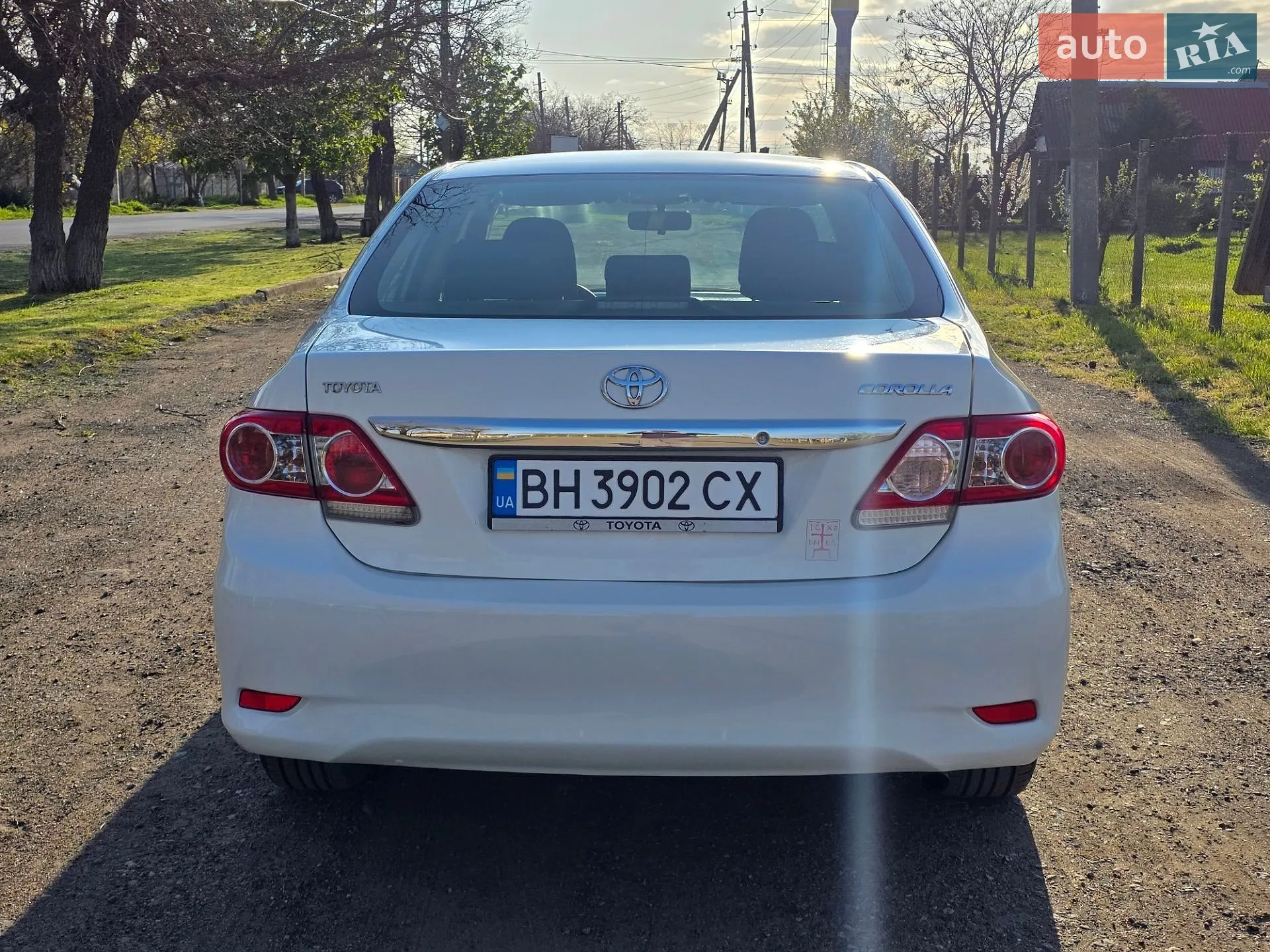 2010 Toyota Corolla - мініатюра 6