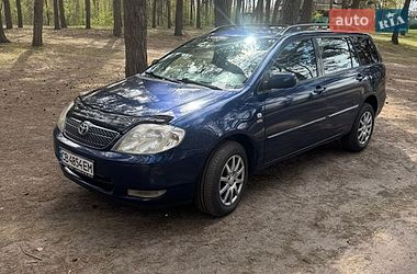Универсал Toyota Corolla 2002 в Сновске