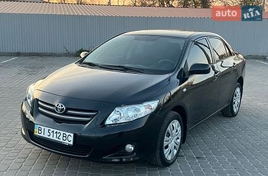 Седан Toyota Corolla 2008 в Кременчуці