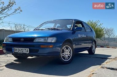 Хетчбек Toyota Corolla 1996 в Одесі