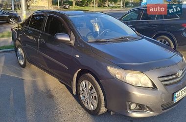 Седан Toyota Corolla 2008 в Киеве