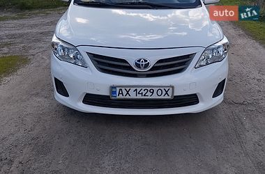 Седан Toyota Corolla 2012 в Харькове
