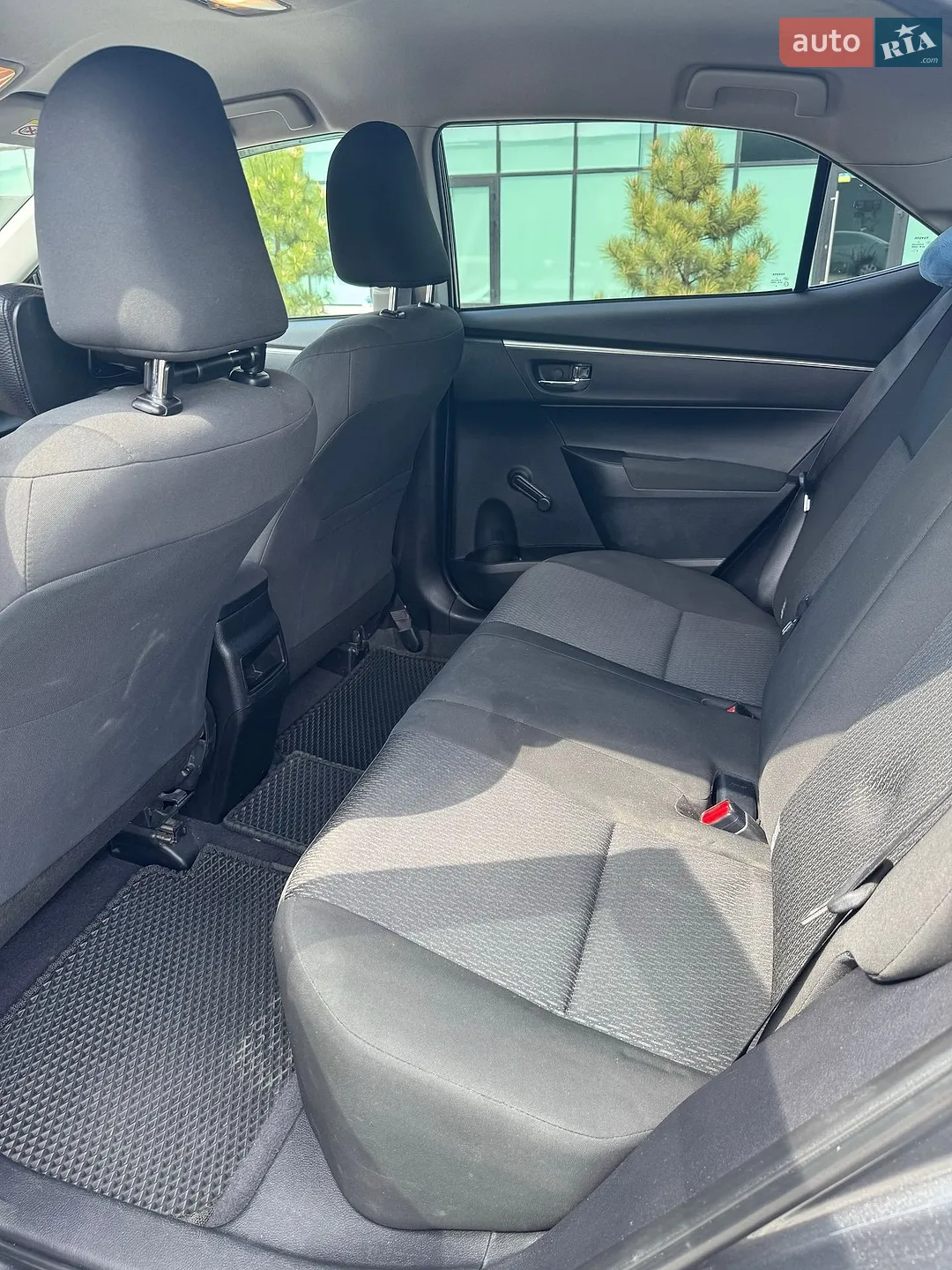 2013 Toyota Corolla - мініатюра 12