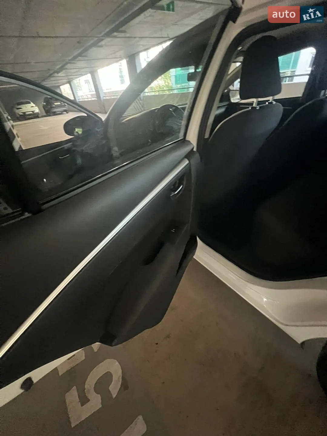 2017 Toyota Corolla - мініатюра 18