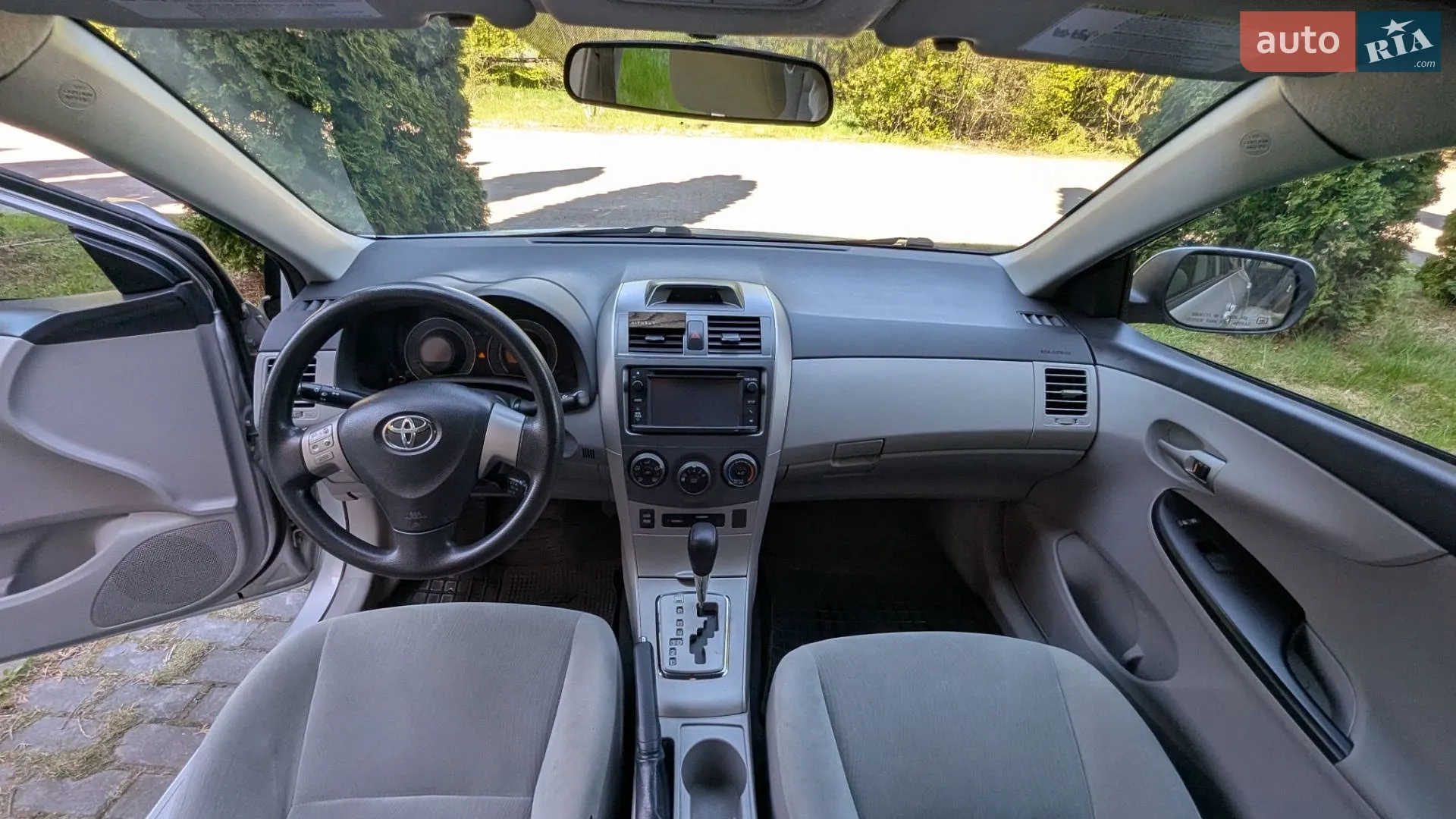 2013 Toyota Corolla - мініатюра 10