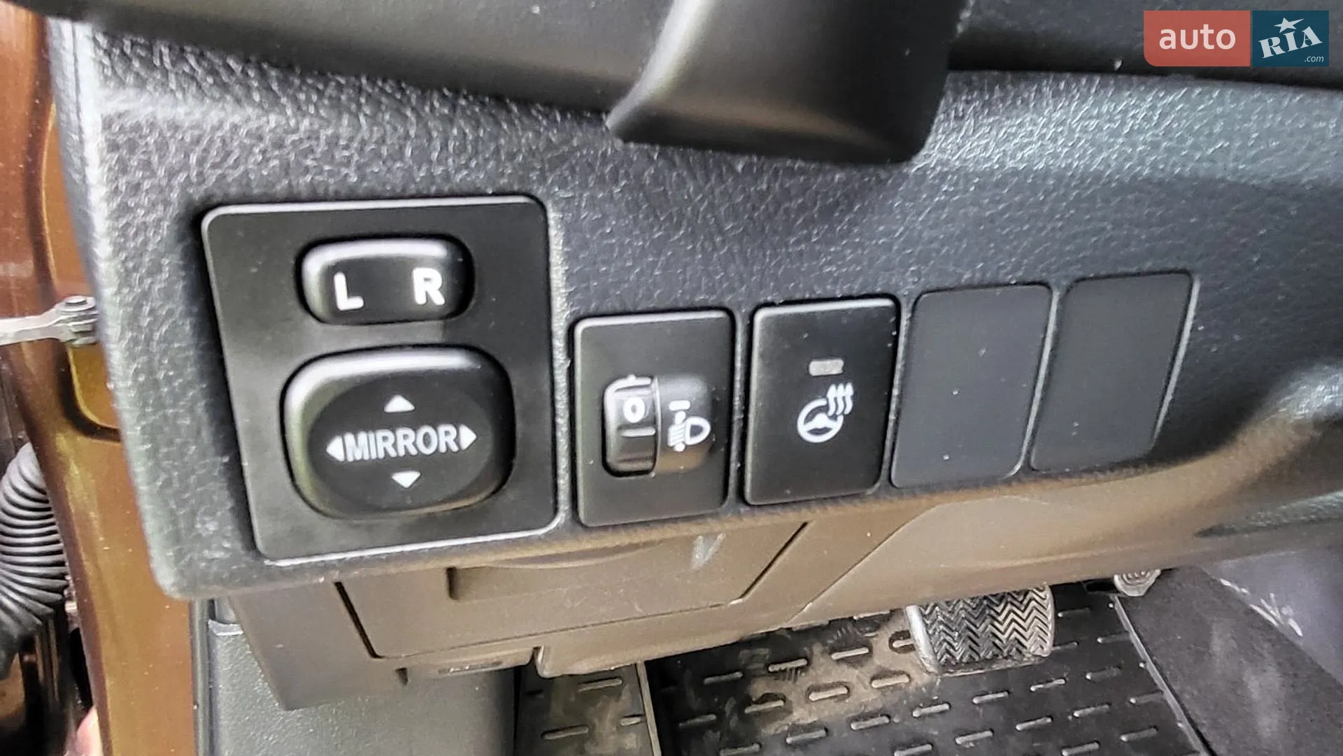 2016 Toyota Corolla - мініатюра 16