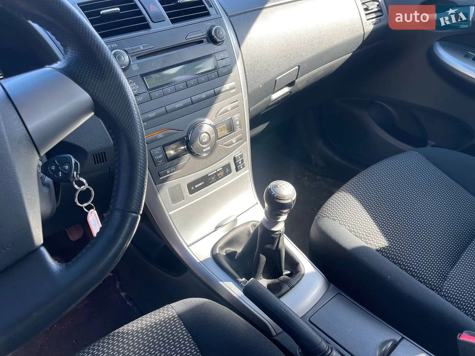 2012 Toyota Corolla - мініатюра 21