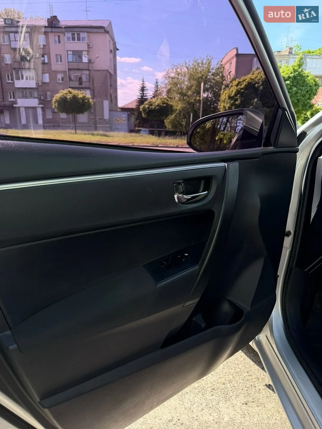 2016 Toyota Corolla - мініатюра 9