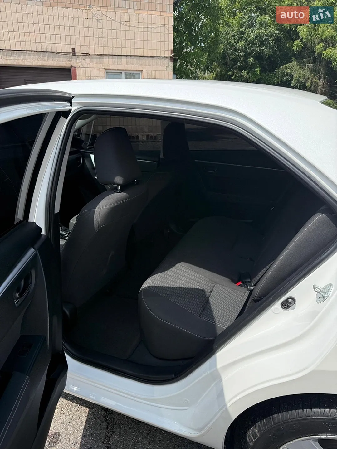 2013 Toyota Corolla - мініатюра 16