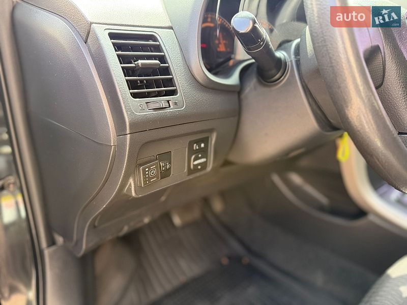 Седан Toyota Corolla 2009 в Киеве фото 14 Седан Toyota Corolla 2009 в Киеве