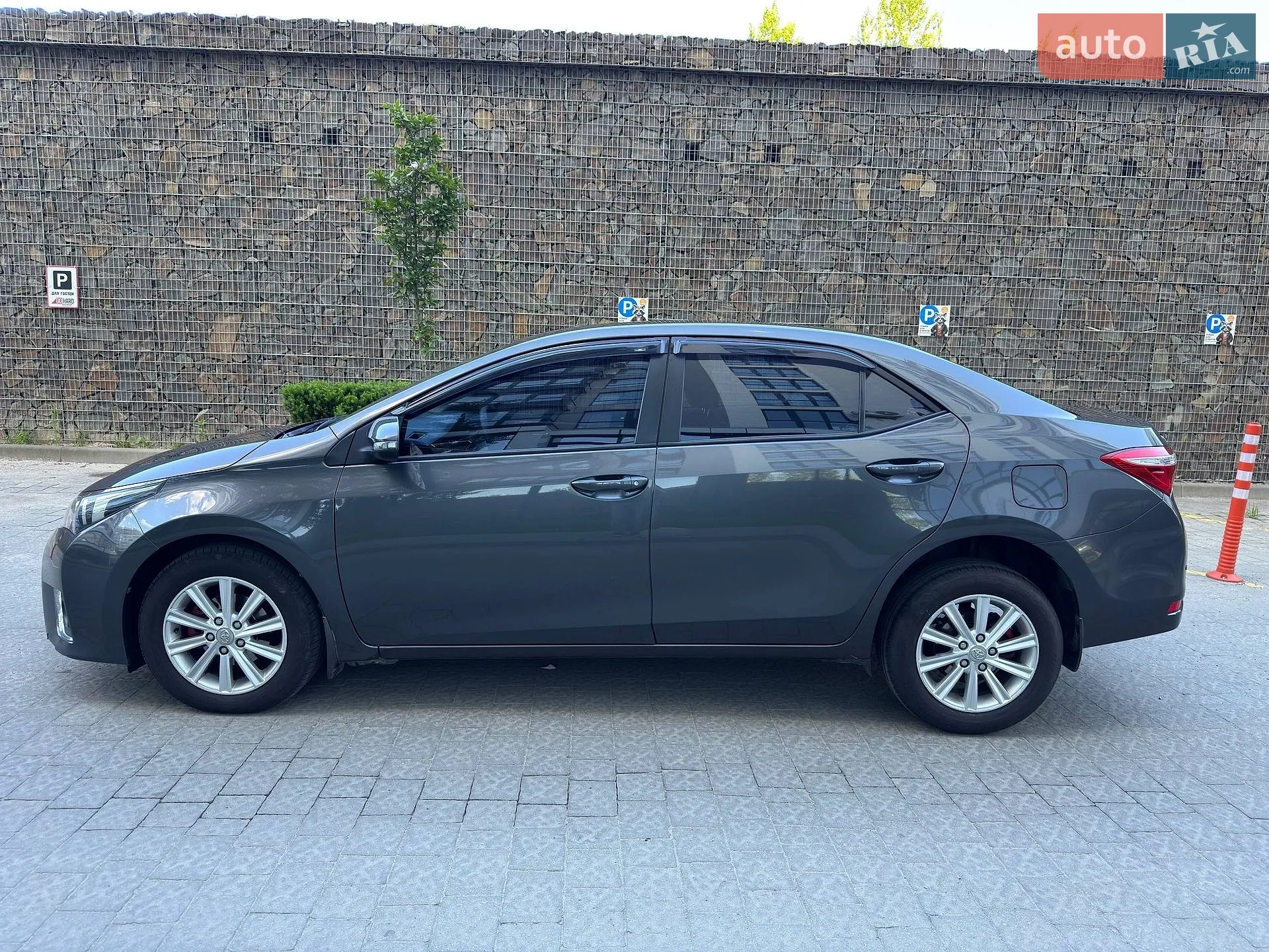 2013 Toyota Corolla - мініатюра 8