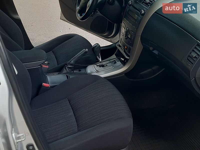 Седан Toyota Corolla 2008 в Киеве фото 11 Седан Toyota Corolla 2008 в Киеве