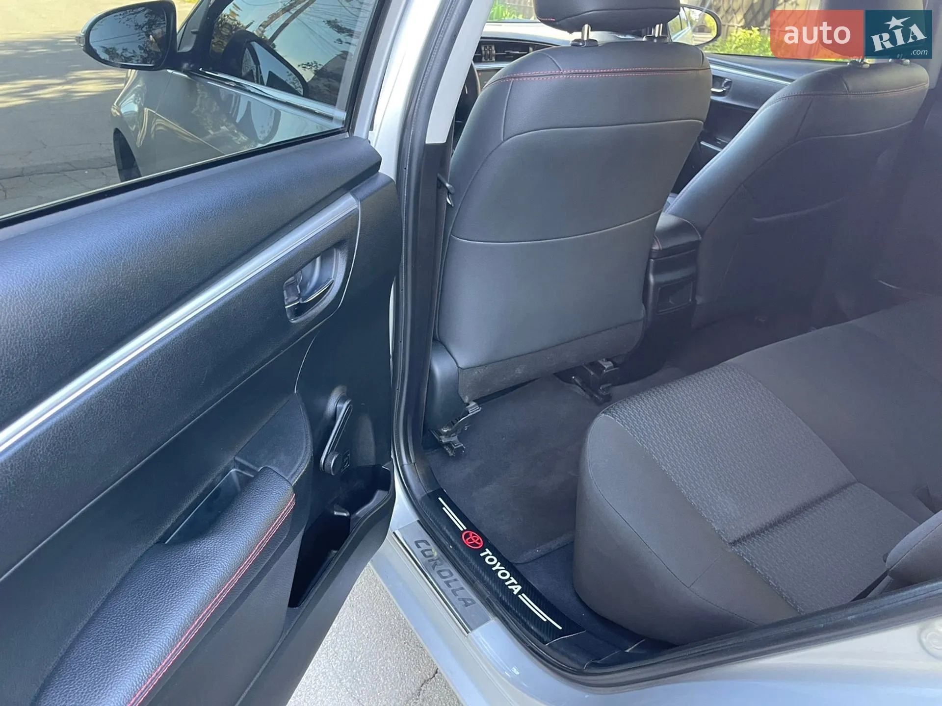 2014 Toyota Corolla - мініатюра 29