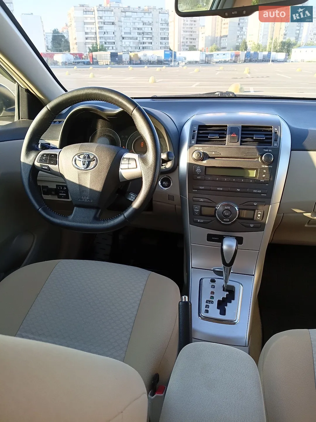 2012 Toyota Corolla - мініатюра 11