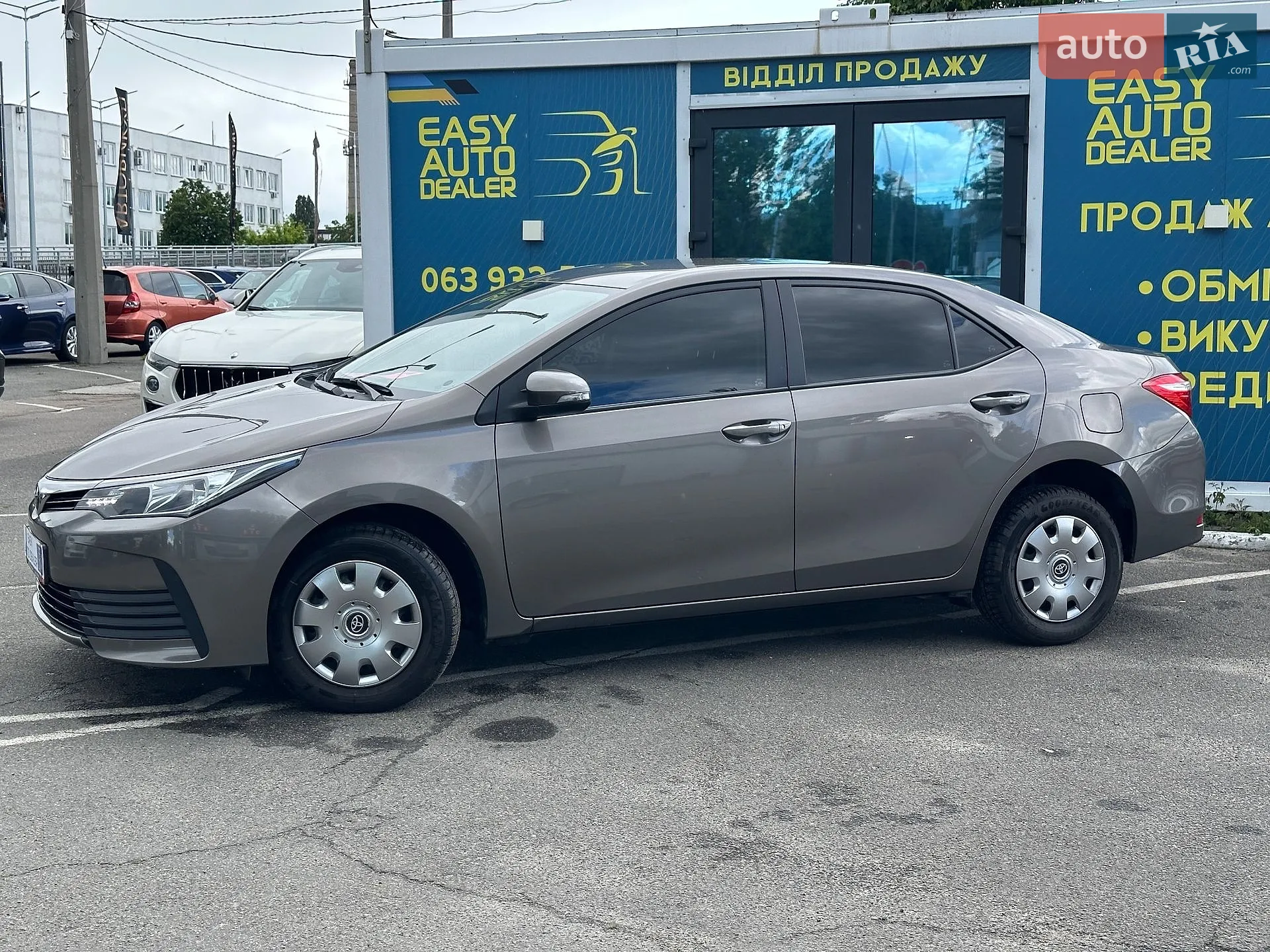 2016 Toyota Corolla - мініатюра 9