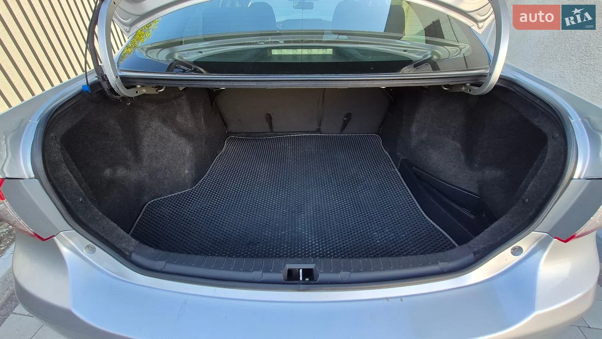 2011 Toyota Corolla - мініатюра 5