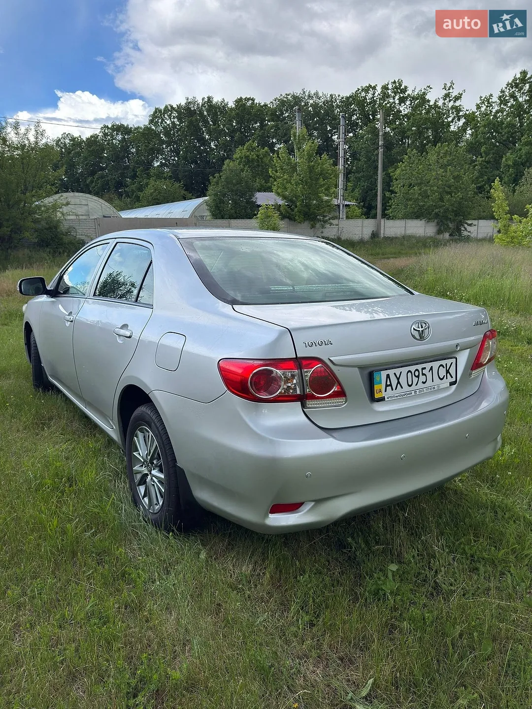 2010 Toyota Corolla - мініатюра 9