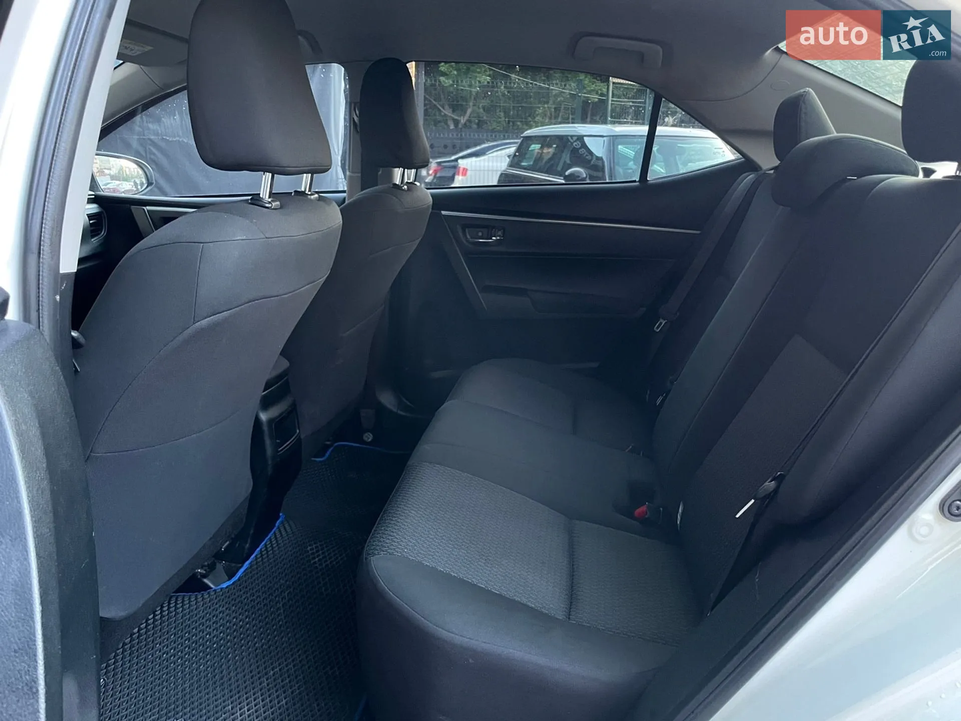 2014 Toyota Corolla - мініатюра 9