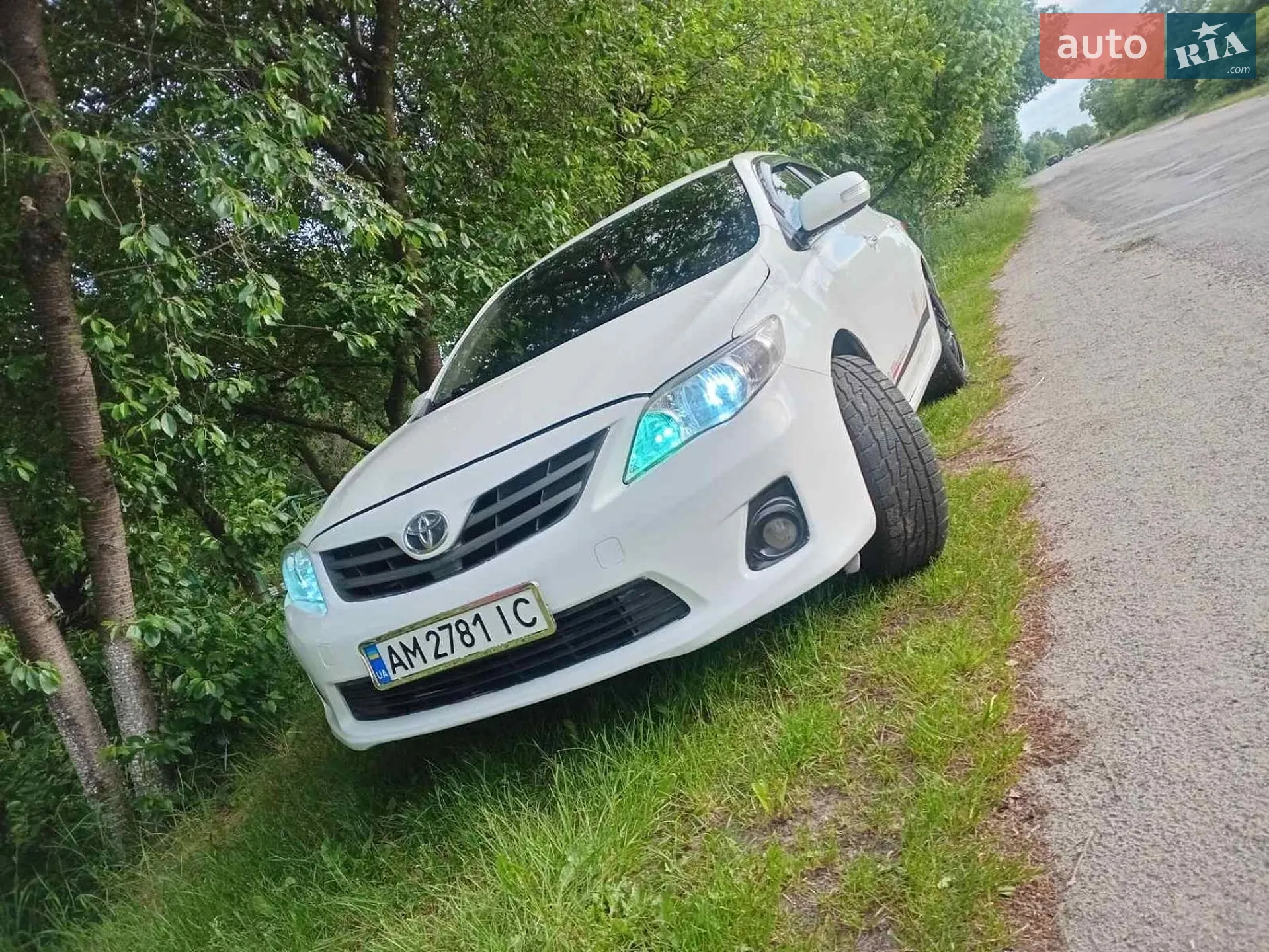 2010 Toyota Corolla - мініатюра 3
