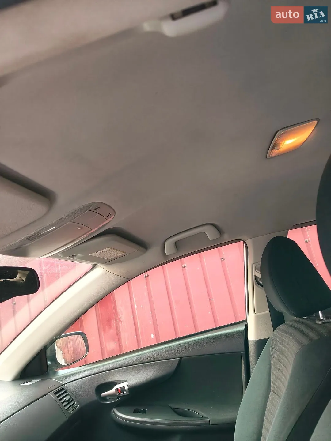 2010 Toyota Corolla - мініатюра 23