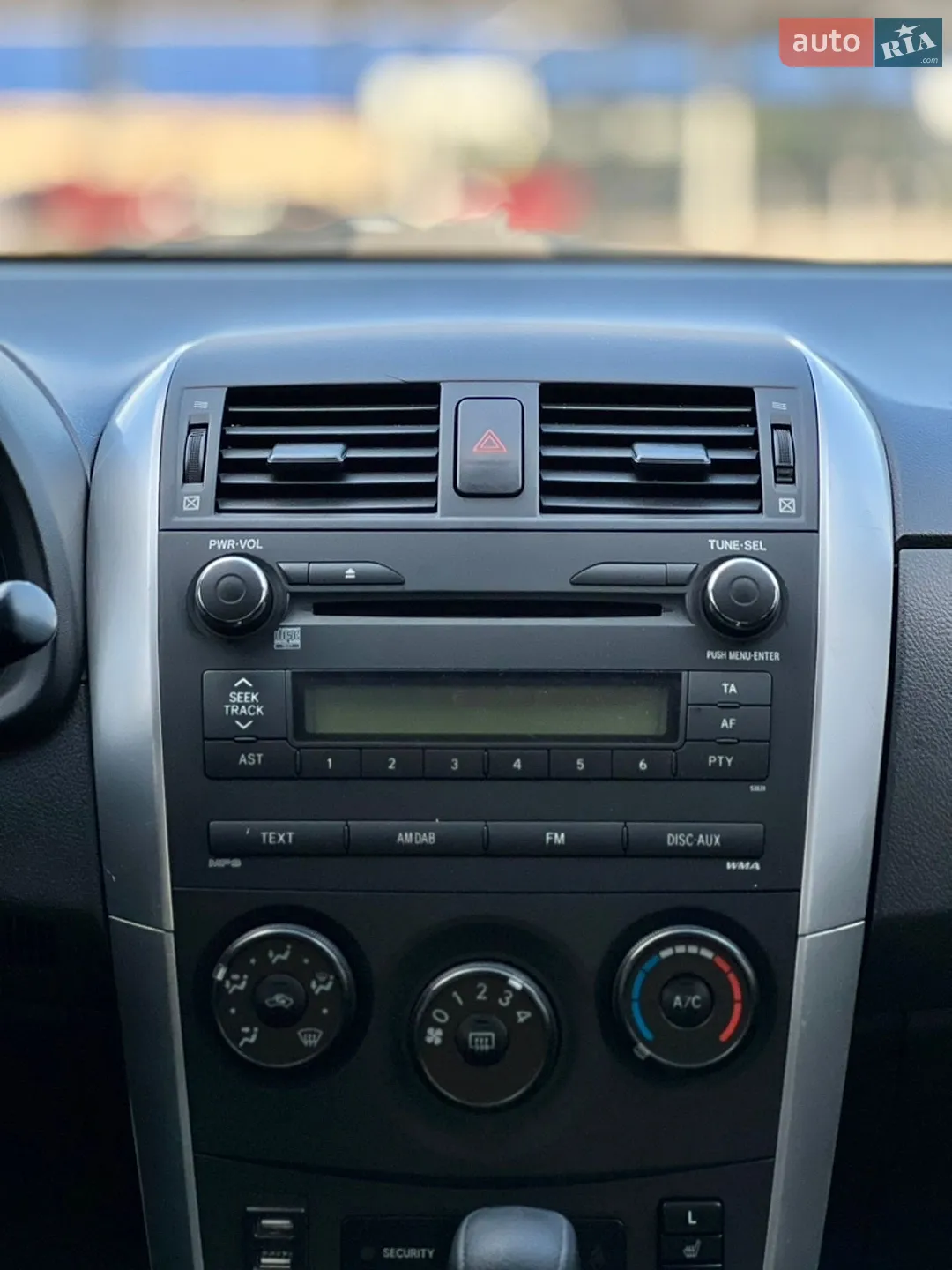 2011 Toyota Corolla - мініатюра 22